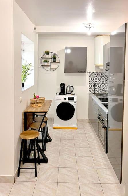 Cosy Appart. Aux Portes De Paris Villejuif Bagian luar foto